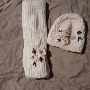 Women's Long Scarf and  Hat Set Cream Floral Detail